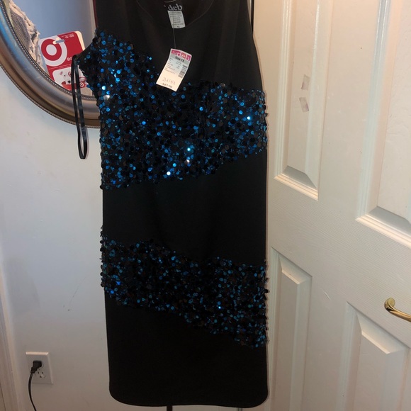 Deb blue sequin bodycon dress - Picture 2 of 5